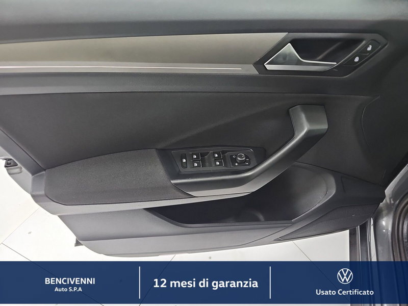 Volkswagen T-Roc usata a Catanzaro (13)