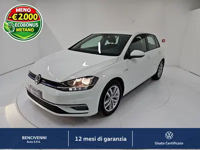 Volkswagen Golf 1.5 TGI DSG 5p. Business BlueMotion Technology del 2019 usata a Catanzaro