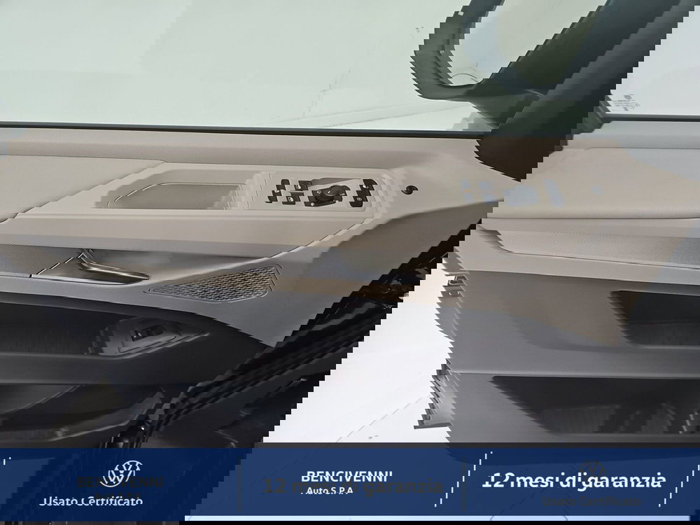 Volkswagen Multivan usata a Catanzaro (15)