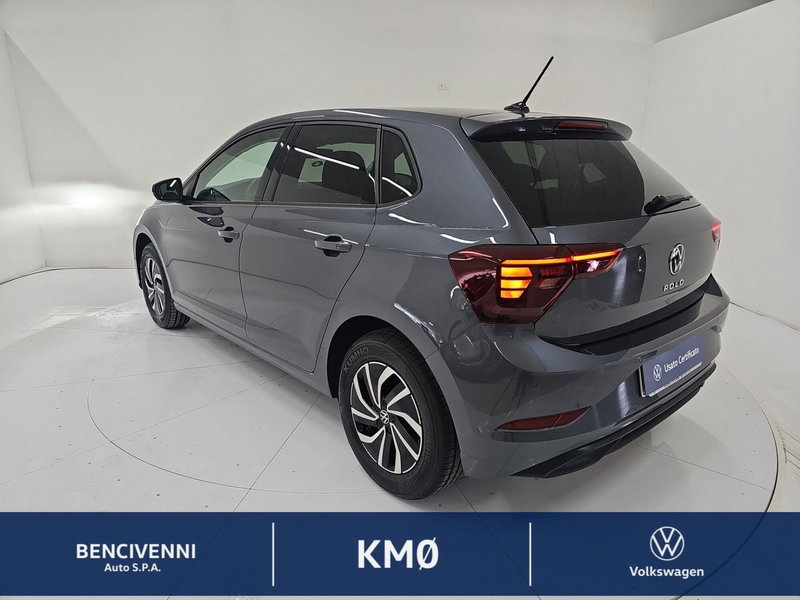 Volkswagen Polo nuova a Catanzaro (10)