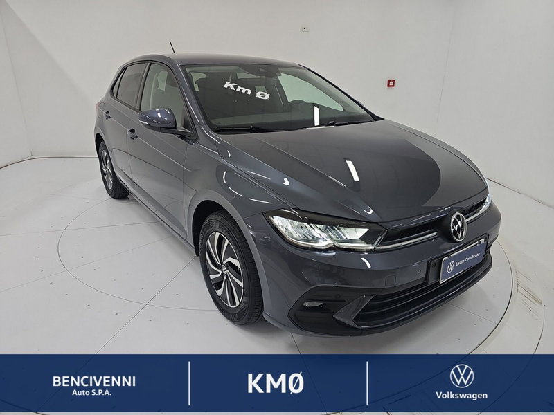 Volkswagen Polo nuova a Catanzaro (4)