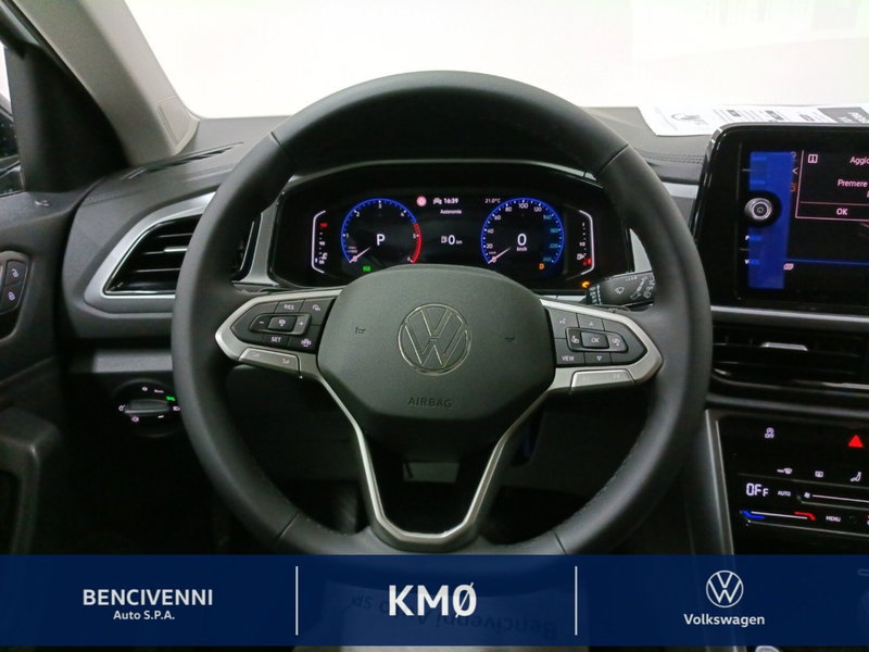 Volkswagen T-Roc nuova a Catanzaro (15)