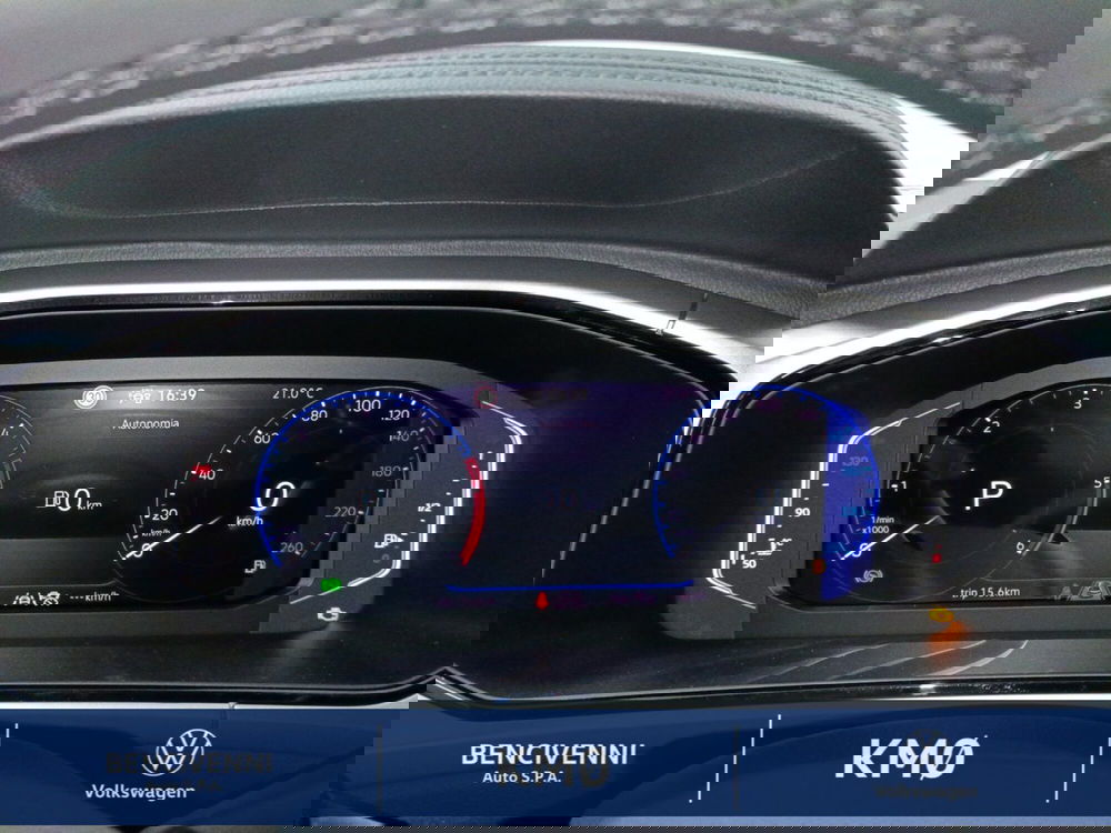 Volkswagen T-Roc nuova a Catanzaro (16)