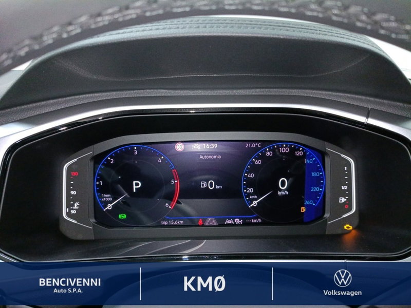 Volkswagen T-Roc nuova a Catanzaro (16)