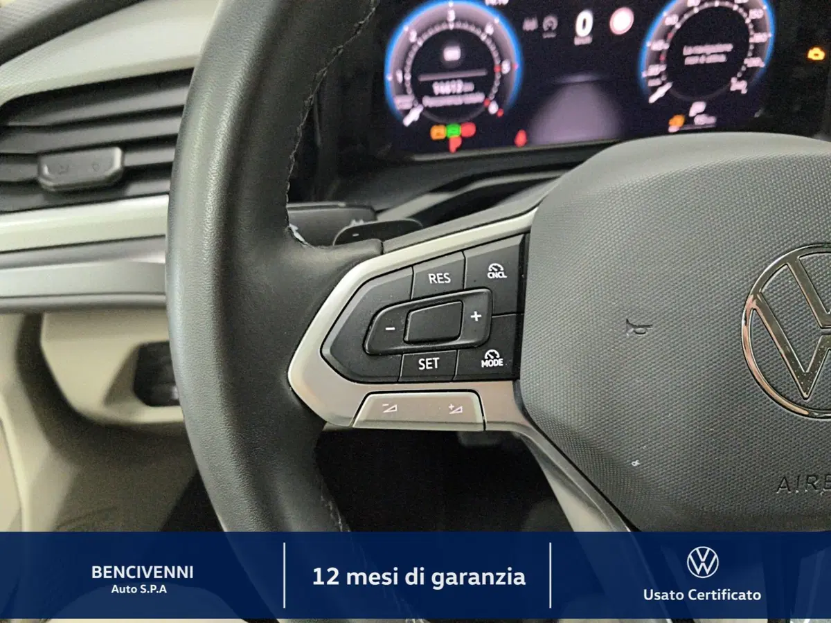Volkswagen Multivan usata a Catanzaro (19)