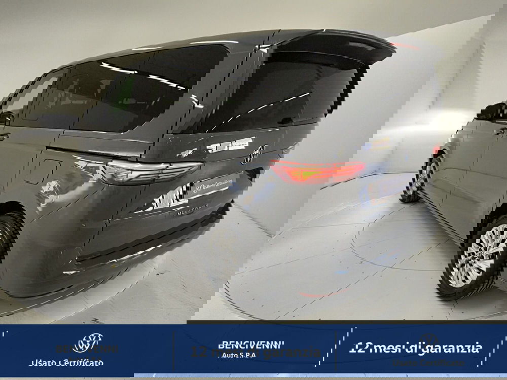 Volkswagen Multivan usata a Catanzaro (9)