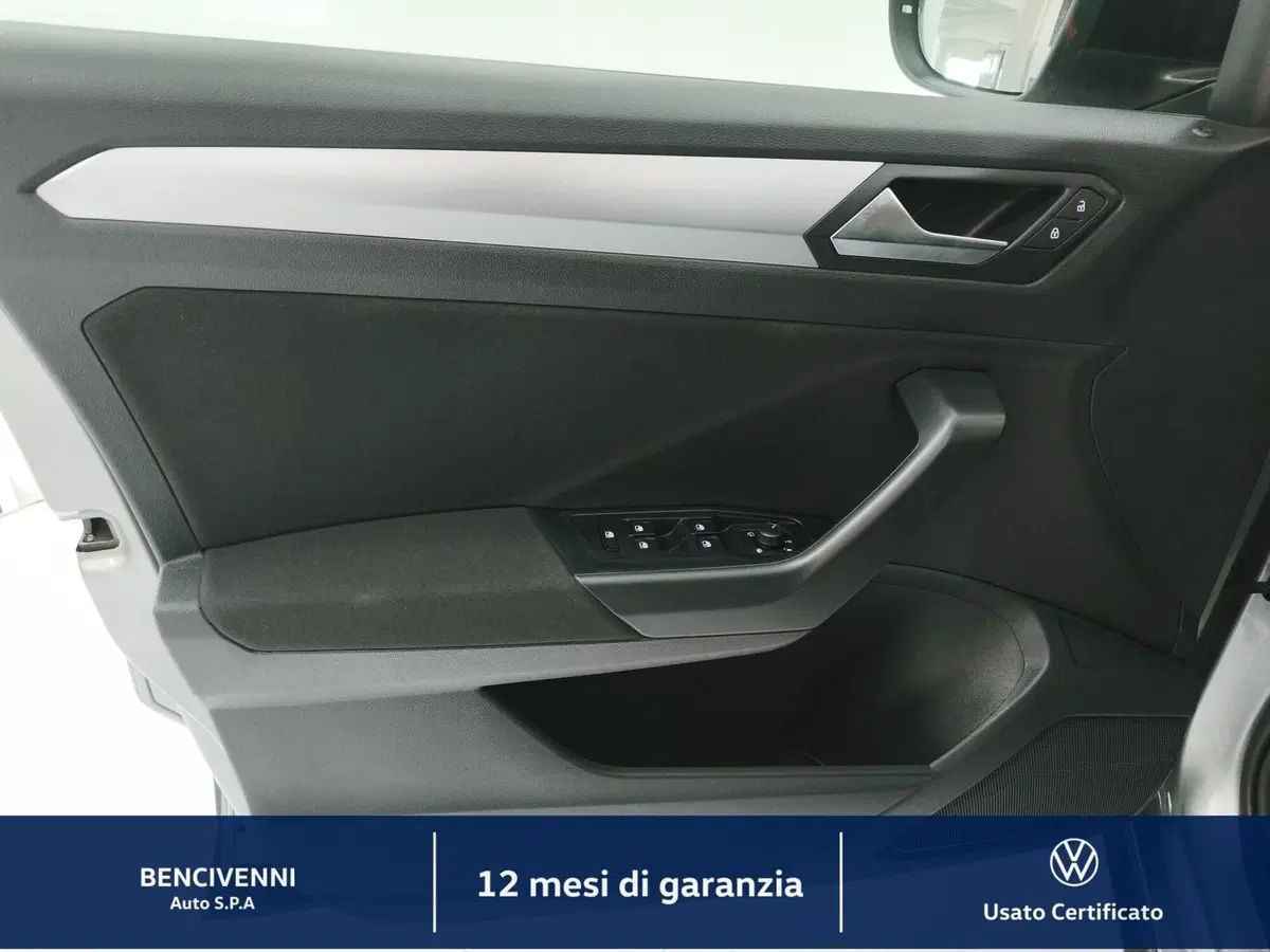 Volkswagen T-Roc usata a Catanzaro (13)