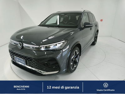 Volkswagen Tiguan Allspace 2.0 tdi R-Line 150cv dsg del 2024 usata a Catanzaro