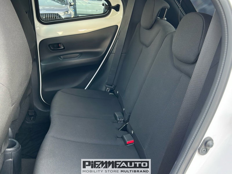 Toyota Aygo X usata a Piacenza (10)