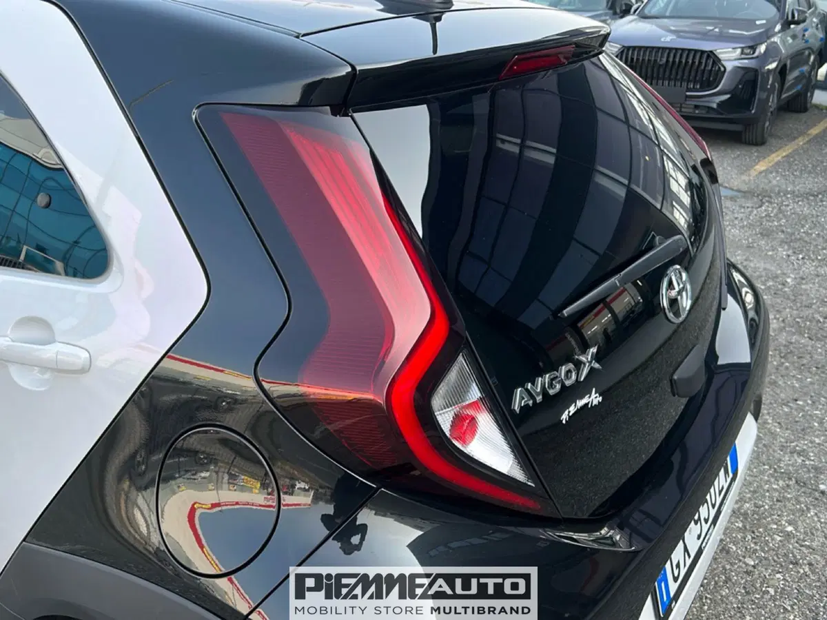 Toyota Aygo X usata a Piacenza (16)