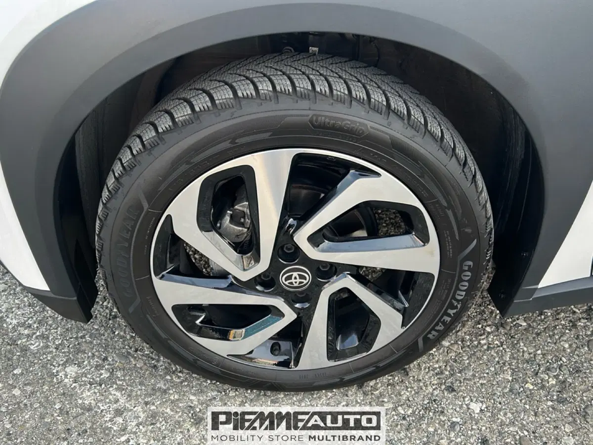 Toyota Aygo X usata a Piacenza (19)