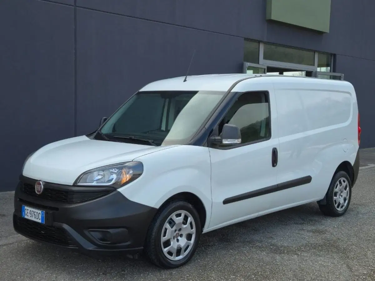 Fiat Doblò Furgone usata a Foggia