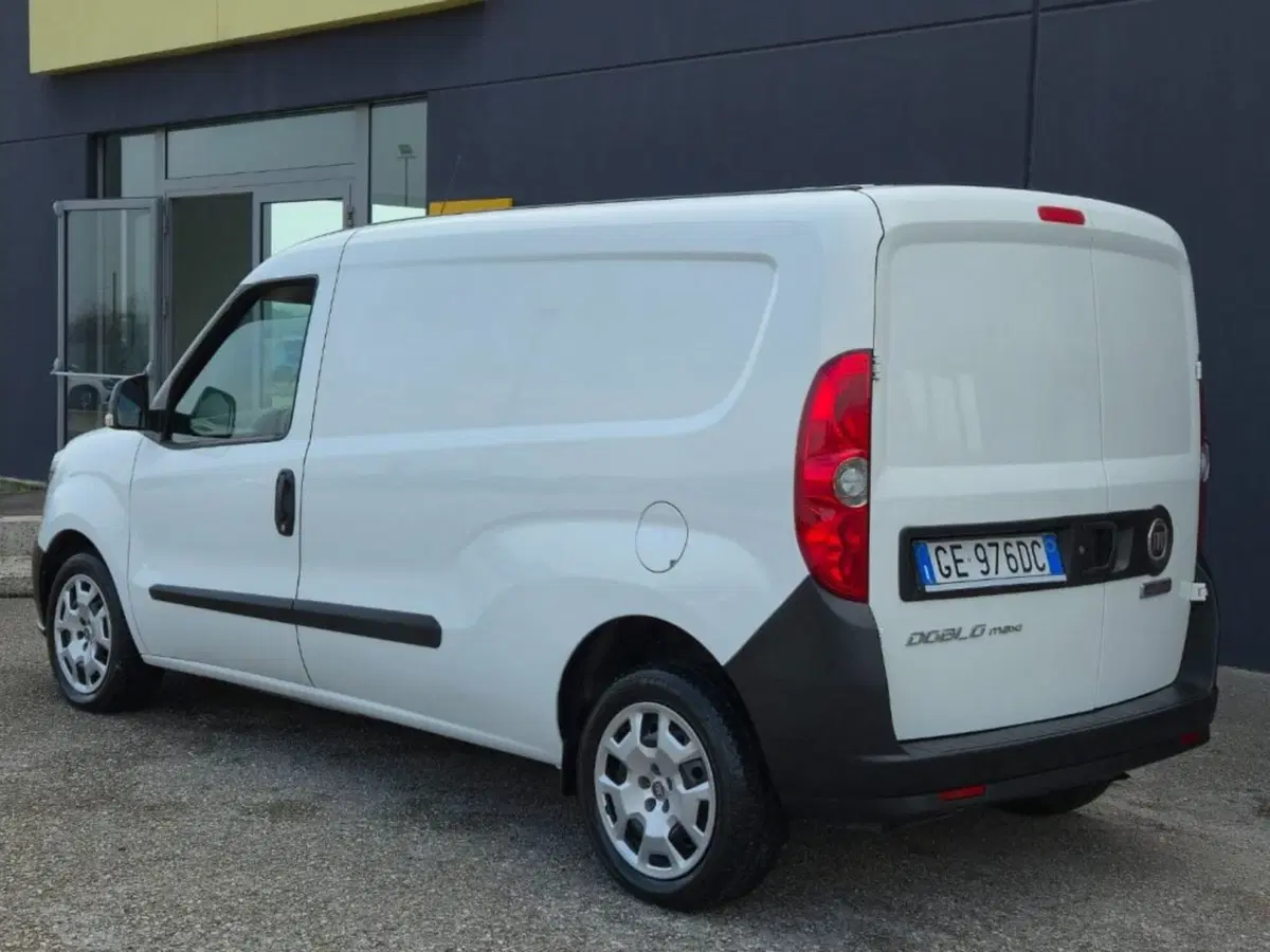 Fiat Doblò Furgone usata a Foggia (3)