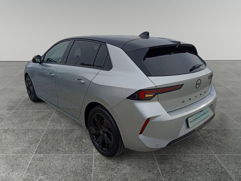 Opel Astra usata a Bari (11)