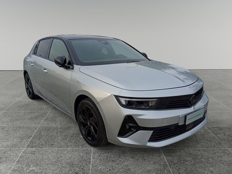 Opel Astra usata a Bari (17)