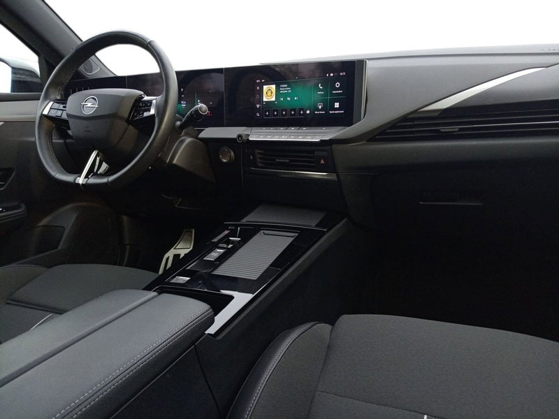 Opel Astra usata a Bari (3)