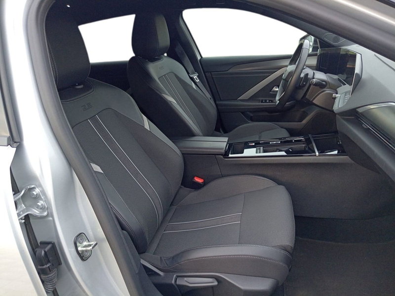 Opel Astra usata a Bari (9)