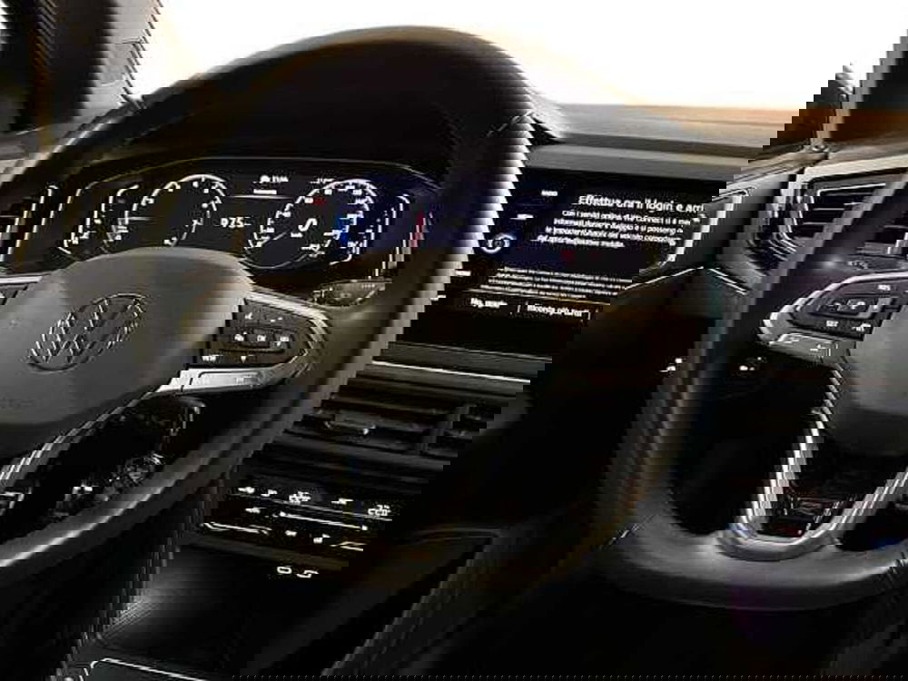 Volkswagen Taigo usata a Prato (10)