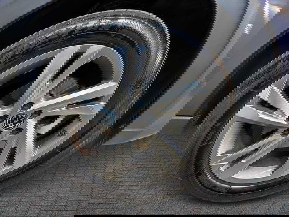 Volkswagen Taigo usata a Prato (6)