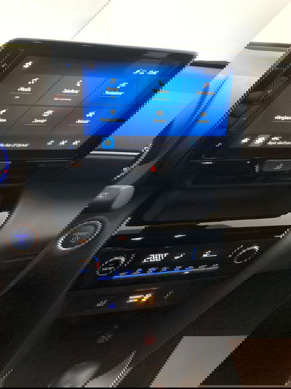 Toyota Yaris Cross usata a Barletta-Andria-Trani (13)