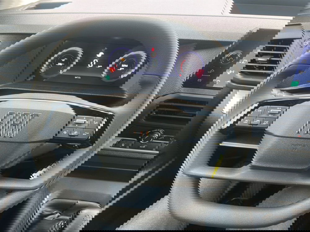 Fiat Scudo Furgone nuova a Bergamo (13)