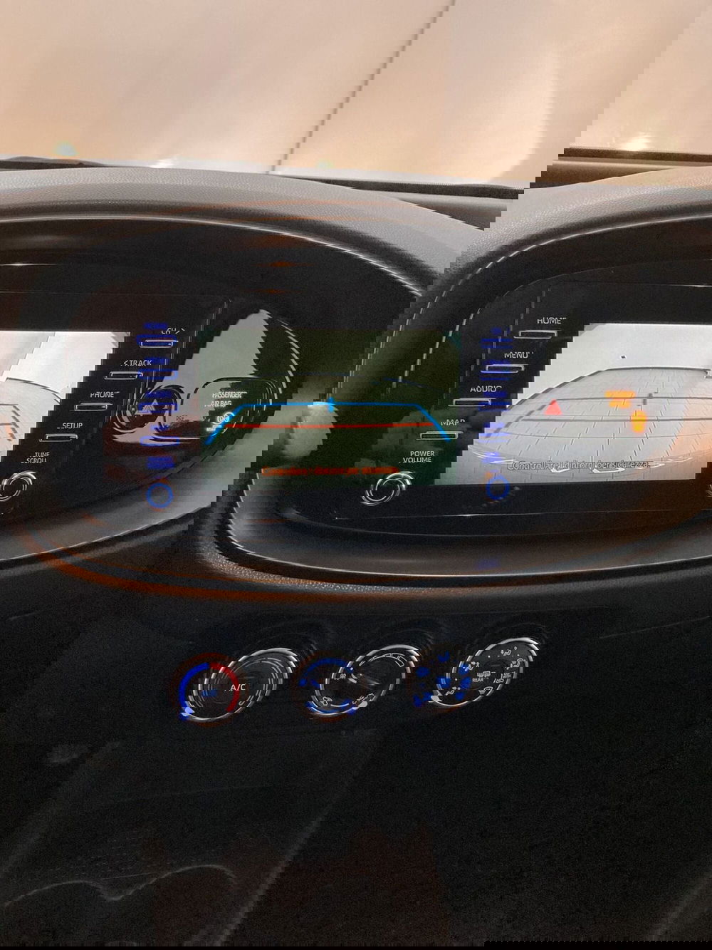 Toyota Aygo X usata a Barletta-Andria-Trani (14)