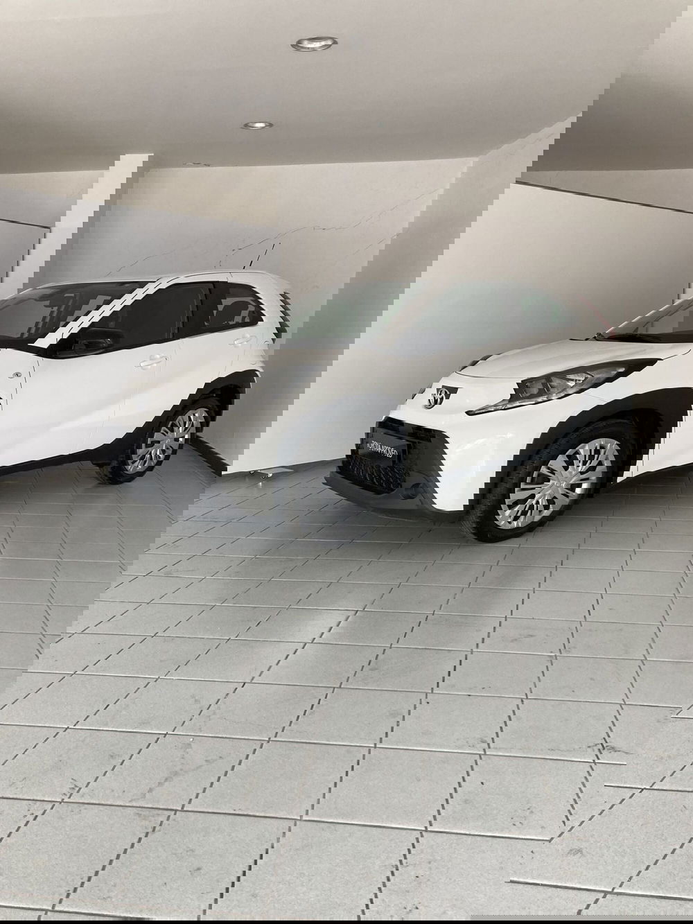 Toyota Aygo X usata a Barletta-Andria-Trani (3)