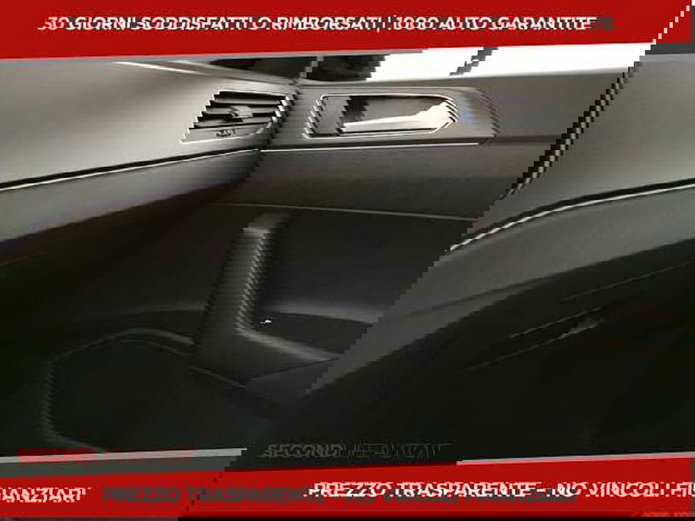 Volkswagen Taigo nuova a Chieti (17)