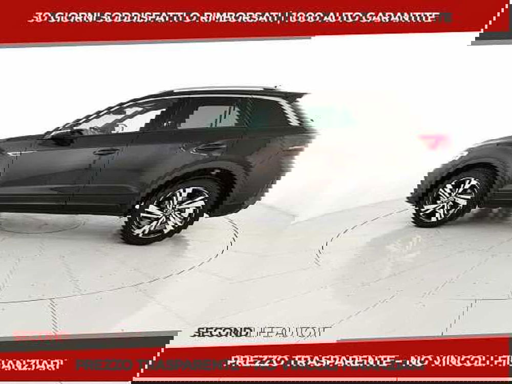 Volkswagen T-Roc nuova a Chieti (2)