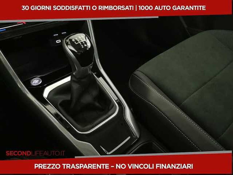 Volkswagen T-Roc nuova a Chieti (17)