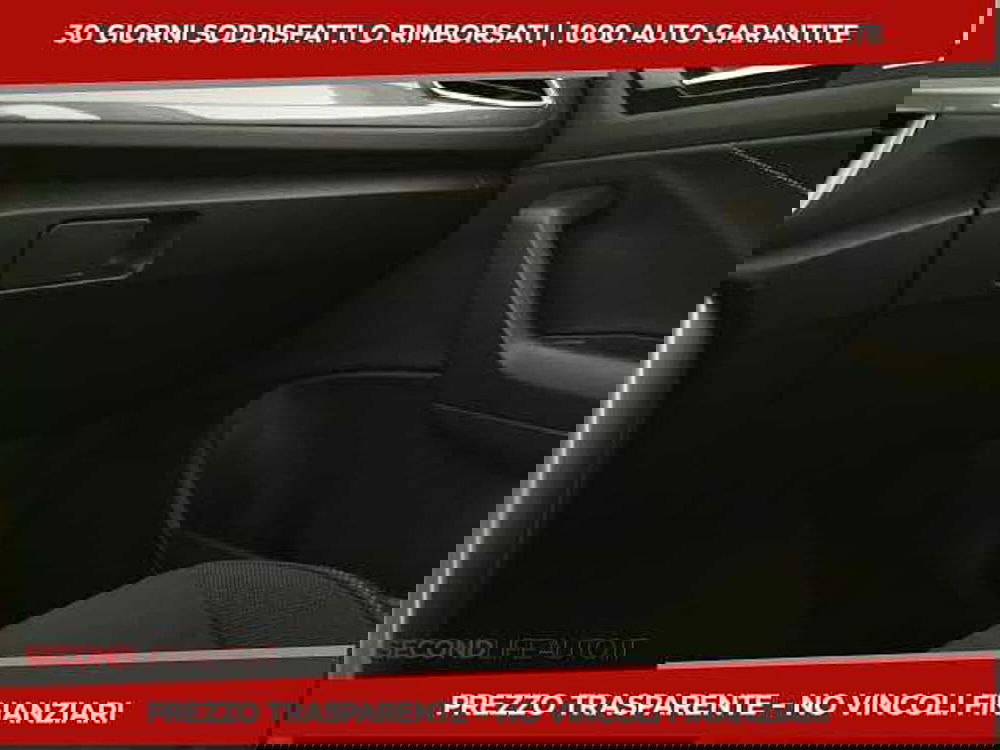 Volkswagen T-Roc nuova a Chieti (19)