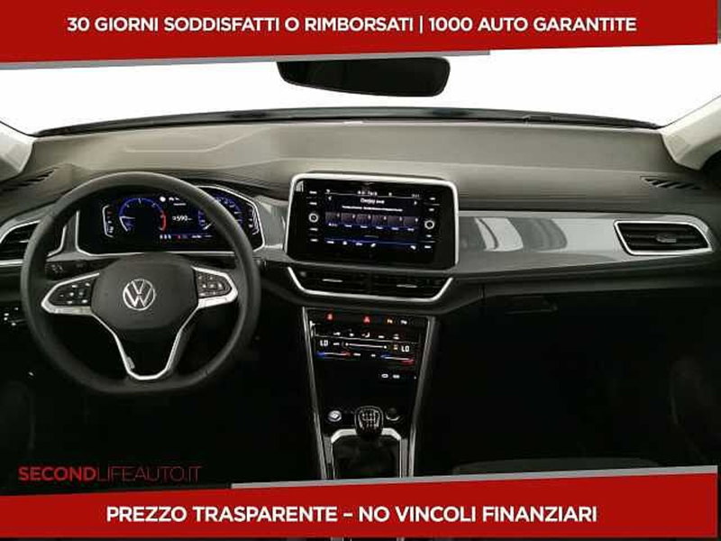 Volkswagen T-Roc nuova a Chieti (8)