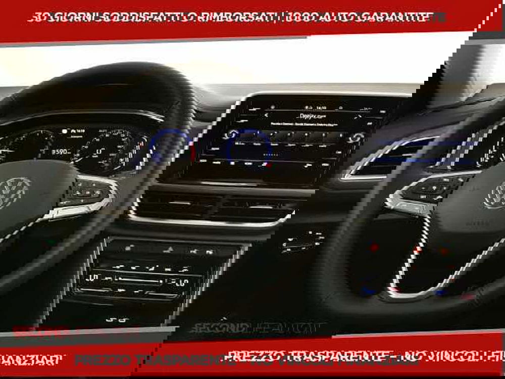 Volkswagen T-Roc nuova a Chieti (9)