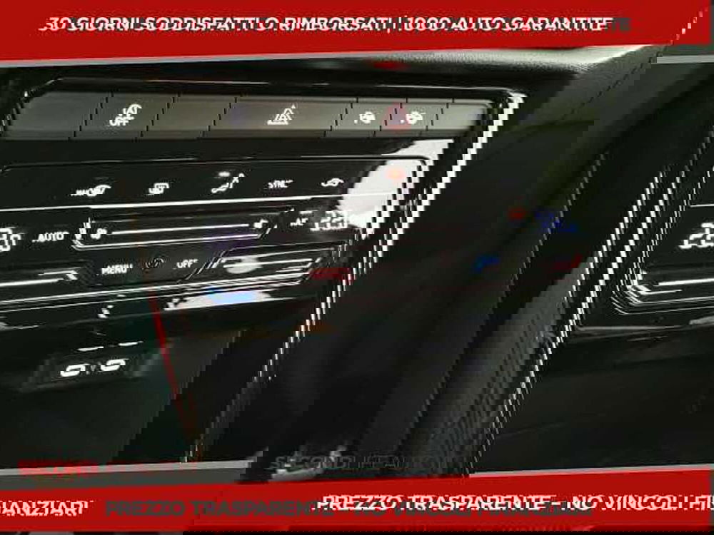 Volkswagen T-Roc nuova a Chieti (15)