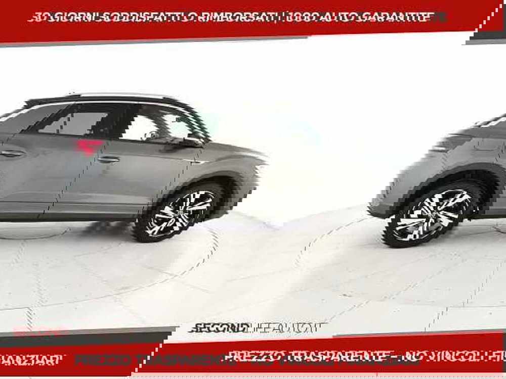 Volkswagen T-Roc nuova a Chieti (4)