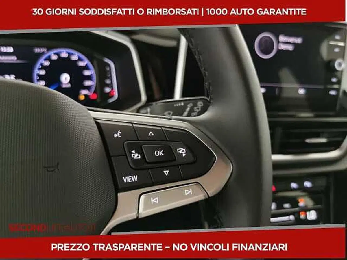 Volkswagen T-Roc nuova a Chieti (11)