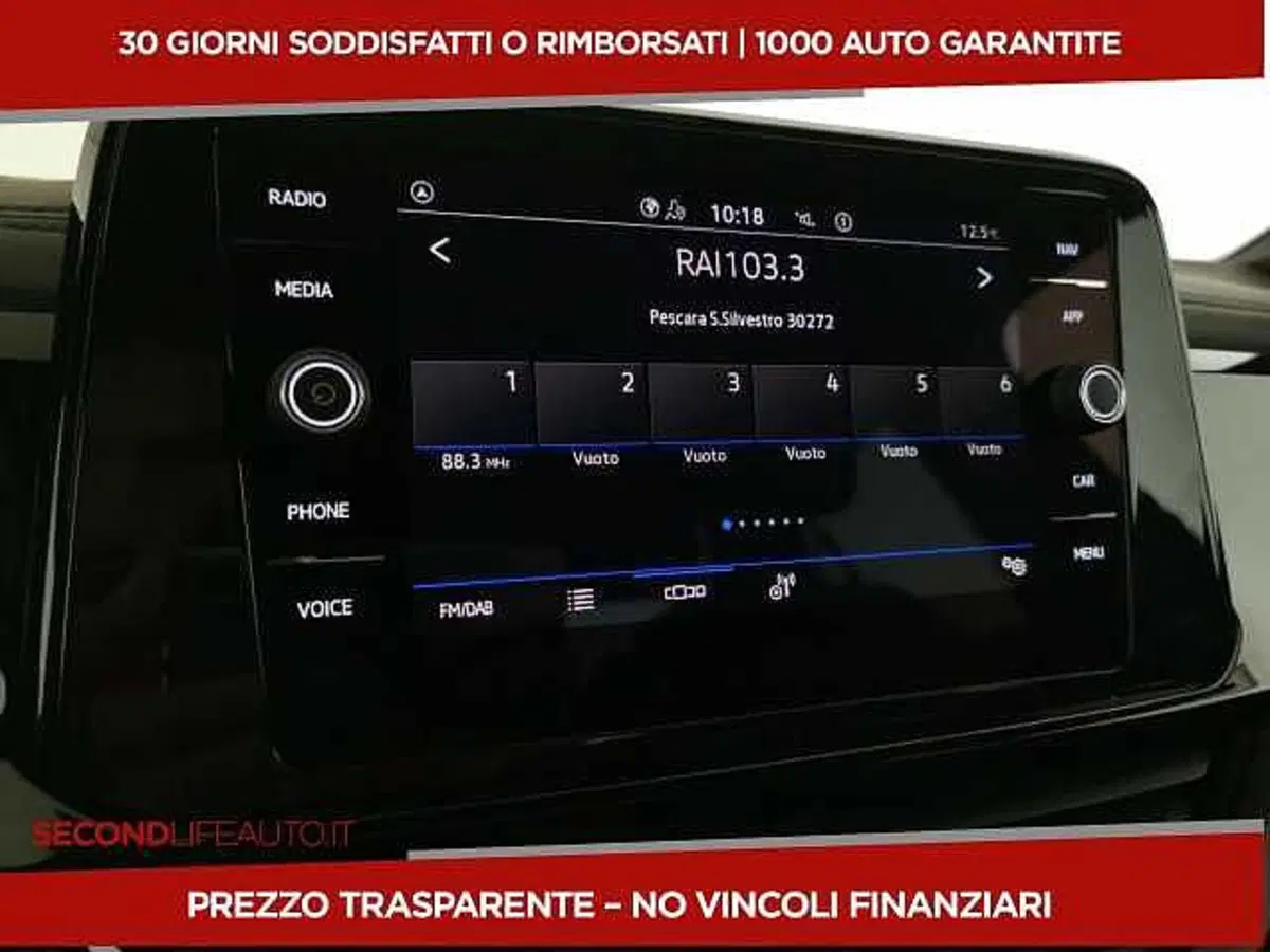 Volkswagen T-Roc nuova a Chieti (13)