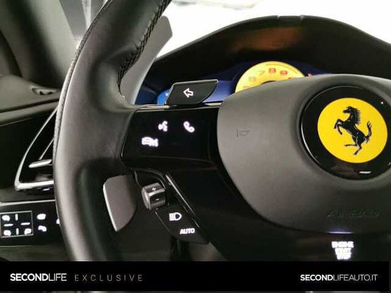 Ferrari Roma Spider usata a Chieti (12)