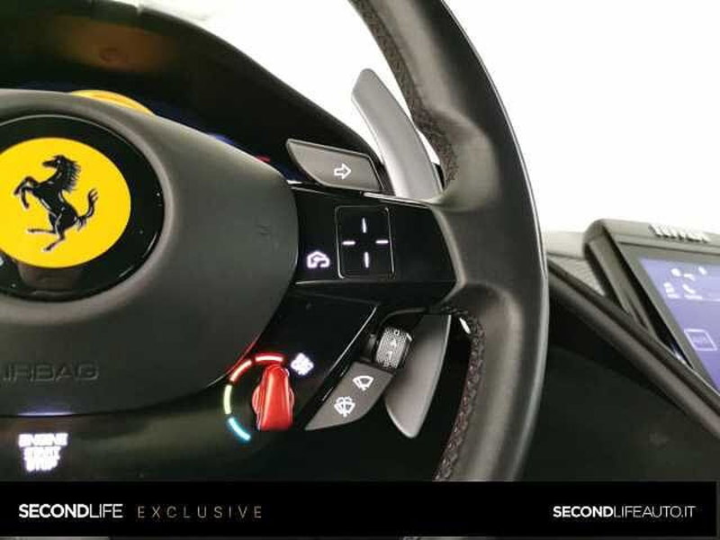 Ferrari Roma Spider usata a Chieti (13)