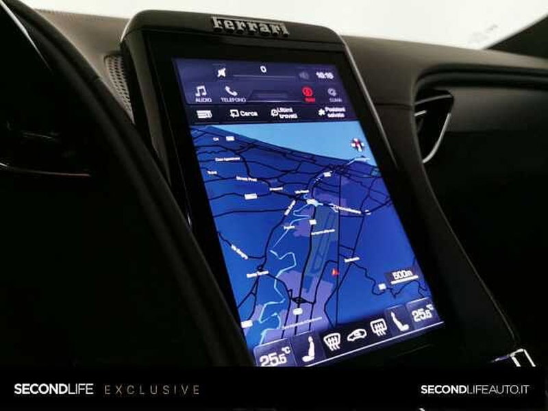 Ferrari Roma Spider usata a Chieti (18)