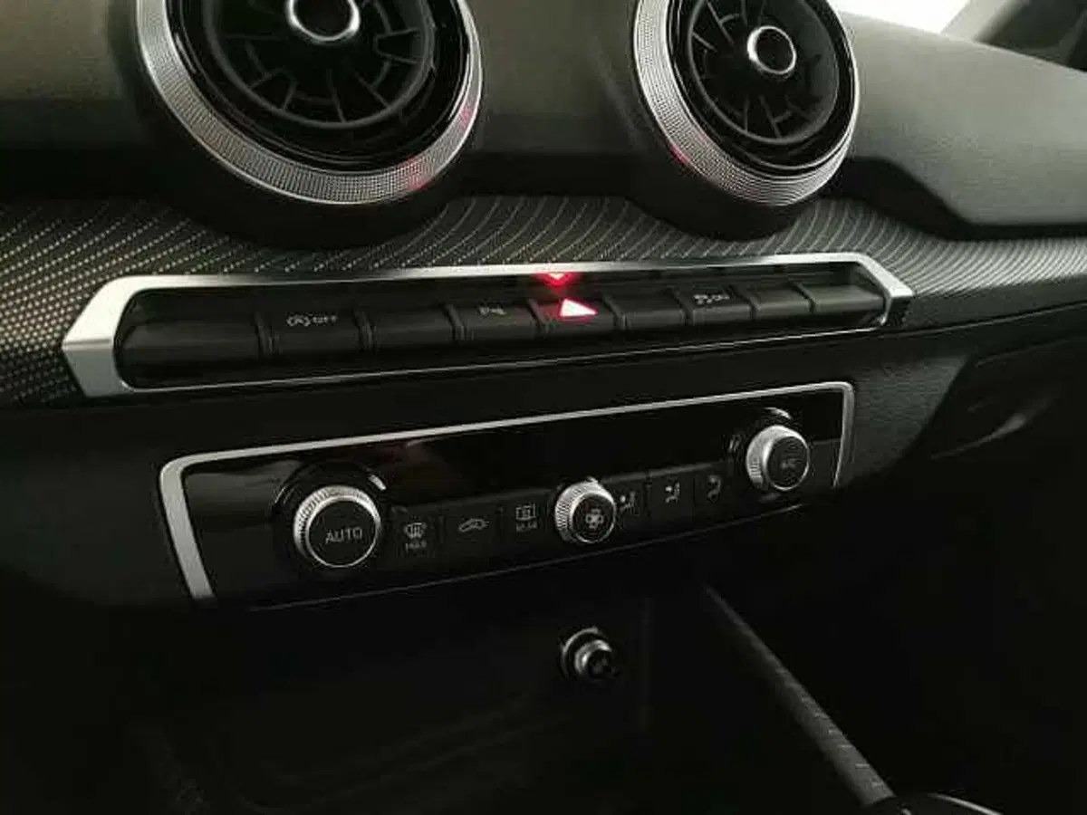 Audi Q2 nuova a Chieti (16)