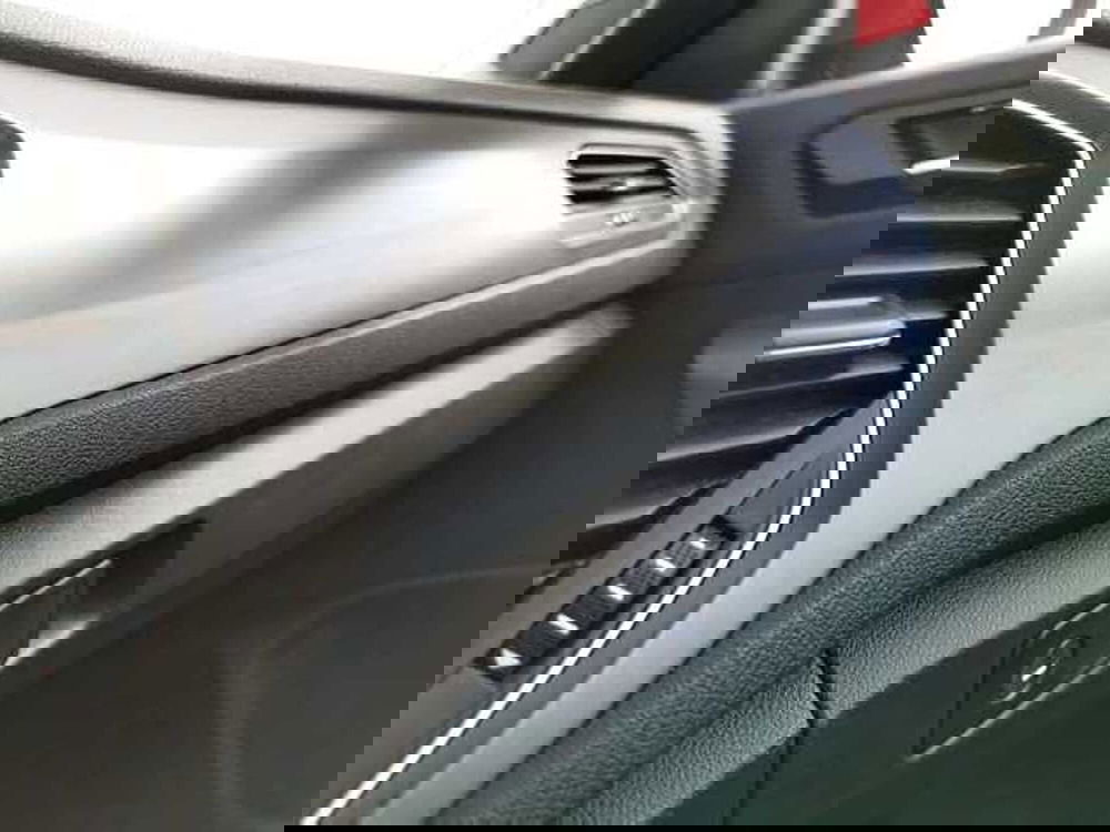 Volkswagen T-Roc Cabrio usata a Chieti (15)