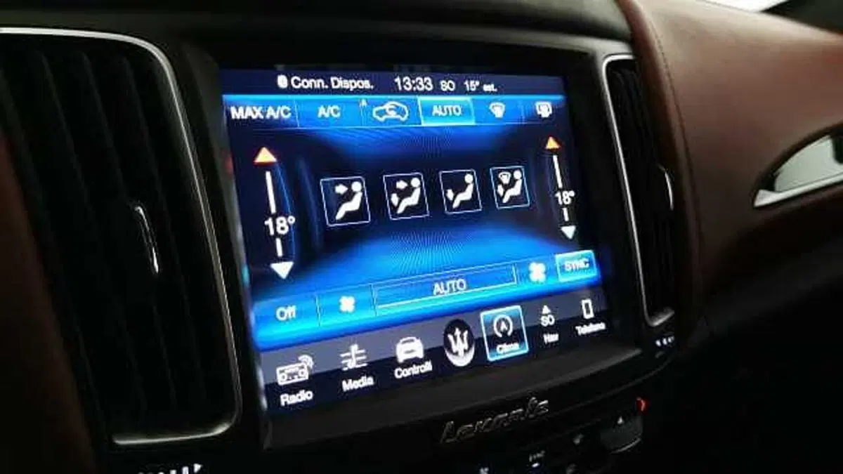 Maserati Levante usata a Chieti (14)