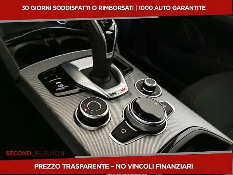 Alfa Romeo Stelvio usata a Chieti (14)