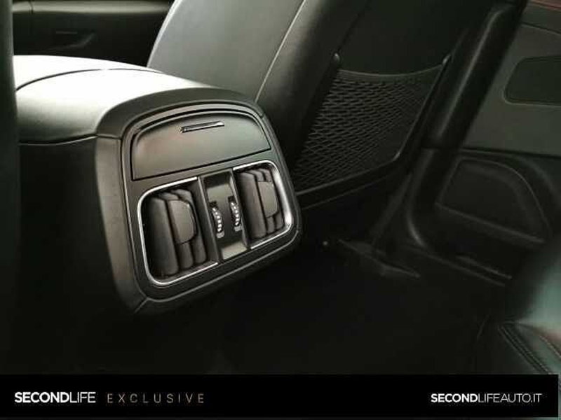 Maserati Levante usata a Chieti (13)