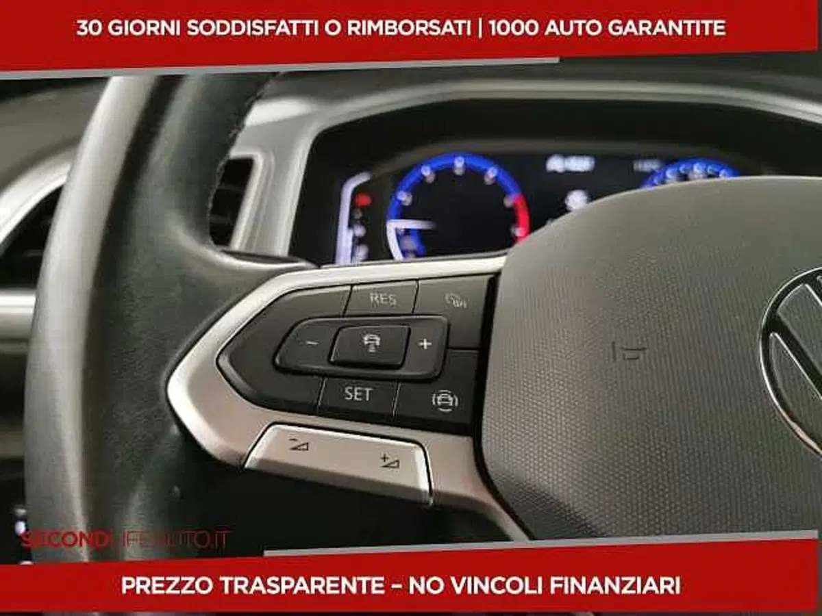 Volkswagen T-Roc Cabrio usata a Chieti (18)