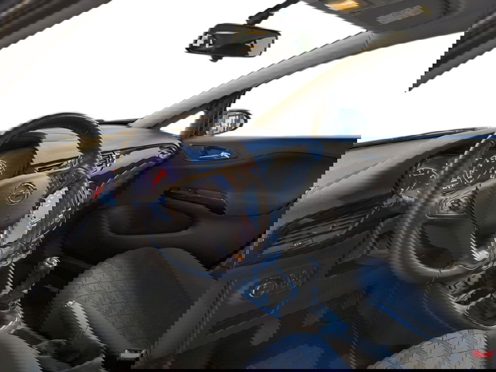 Opel Corsa Coupé usata a Udine (10)