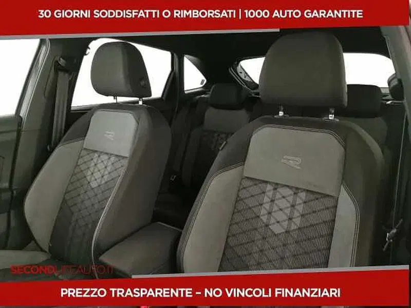Volkswagen Taigo nuova a Chieti (12)