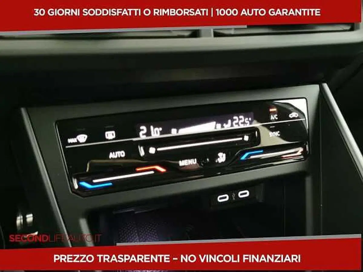 Volkswagen Taigo nuova a Chieti (18)