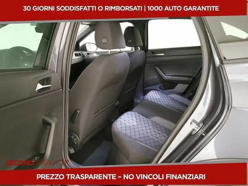 Volkswagen Taigo nuova a Chieti (6)